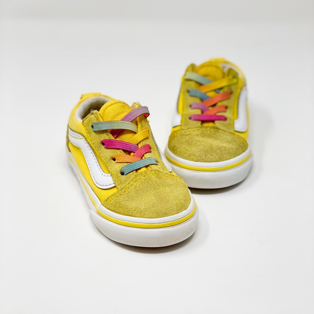 VANS Toddler's Old Skool Classic Sneakers Yellow
Rainbow Elastic Laces Size 5
